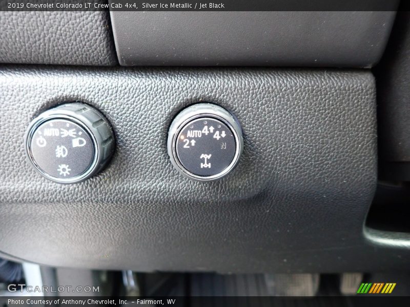 Silver Ice Metallic / Jet Black 2019 Chevrolet Colorado LT Crew Cab 4x4