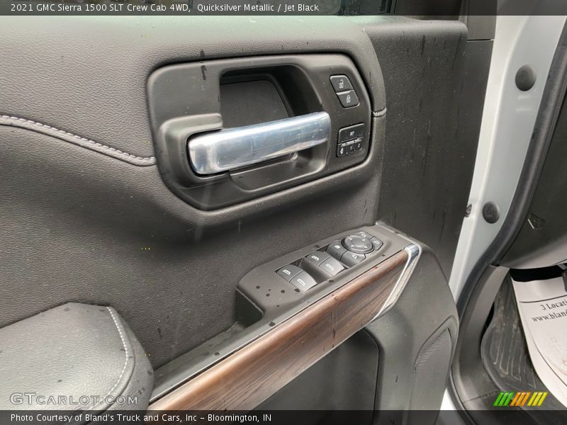 Quicksilver Metallic / Jet Black 2021 GMC Sierra 1500 SLT Crew Cab 4WD