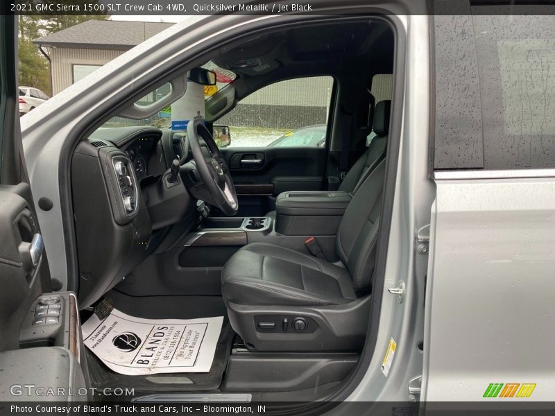 Quicksilver Metallic / Jet Black 2021 GMC Sierra 1500 SLT Crew Cab 4WD