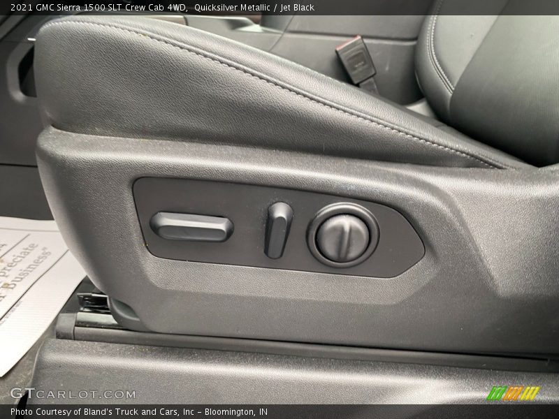 Quicksilver Metallic / Jet Black 2021 GMC Sierra 1500 SLT Crew Cab 4WD