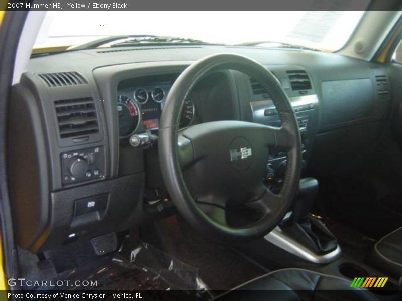 Yellow / Ebony Black 2007 Hummer H3