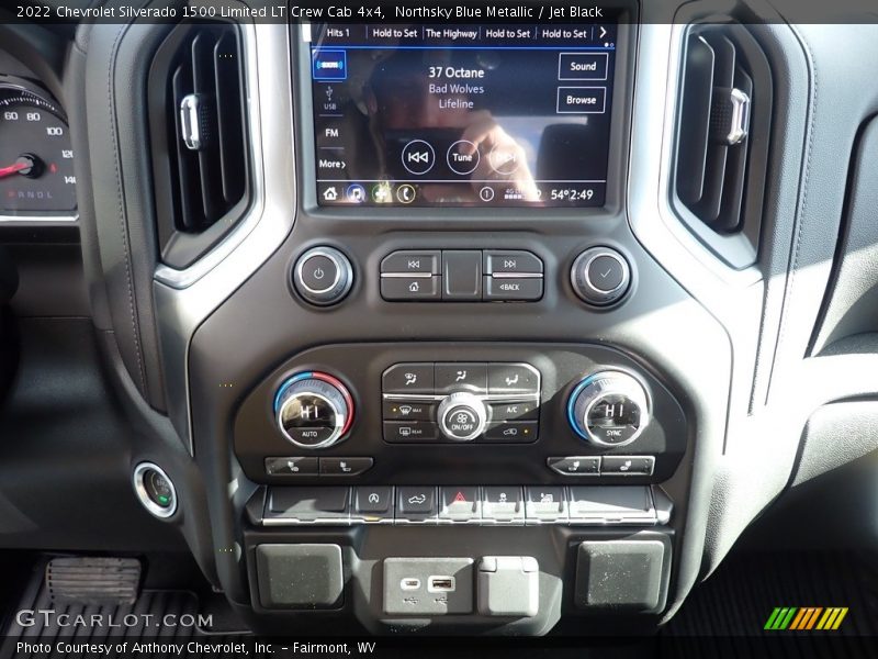 Northsky Blue Metallic / Jet Black 2022 Chevrolet Silverado 1500 Limited LT Crew Cab 4x4