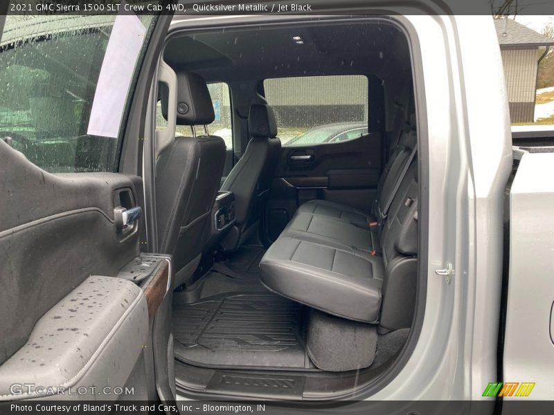 Quicksilver Metallic / Jet Black 2021 GMC Sierra 1500 SLT Crew Cab 4WD
