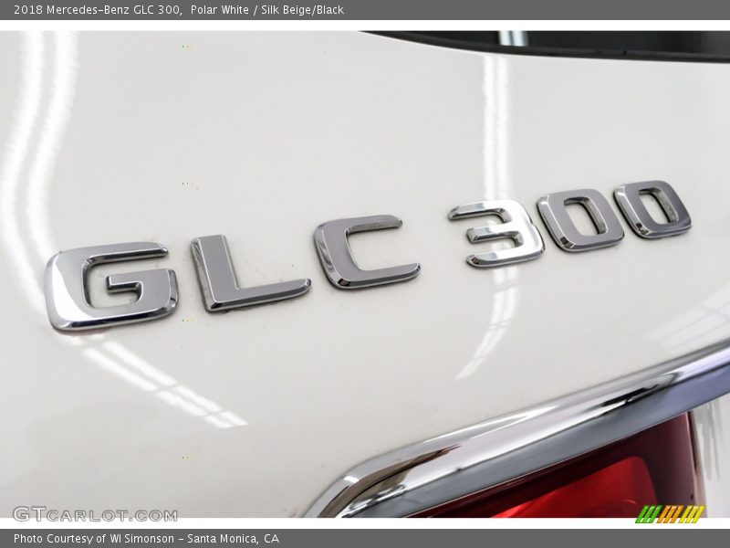 Polar White / Silk Beige/Black 2018 Mercedes-Benz GLC 300