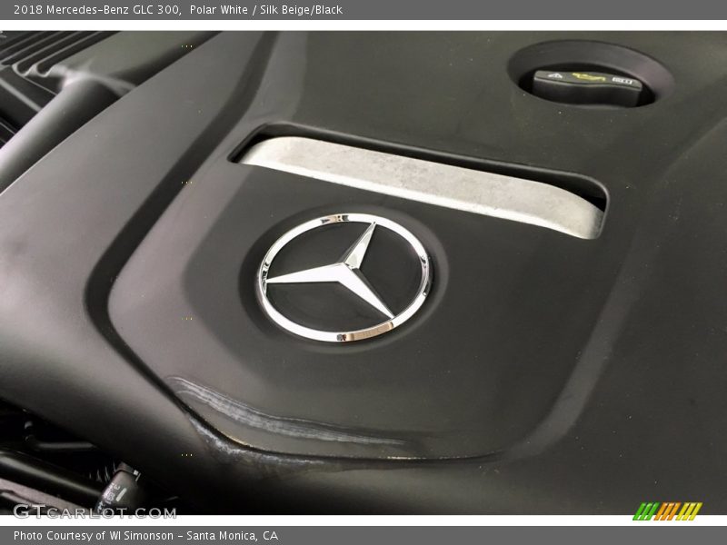 Polar White / Silk Beige/Black 2018 Mercedes-Benz GLC 300