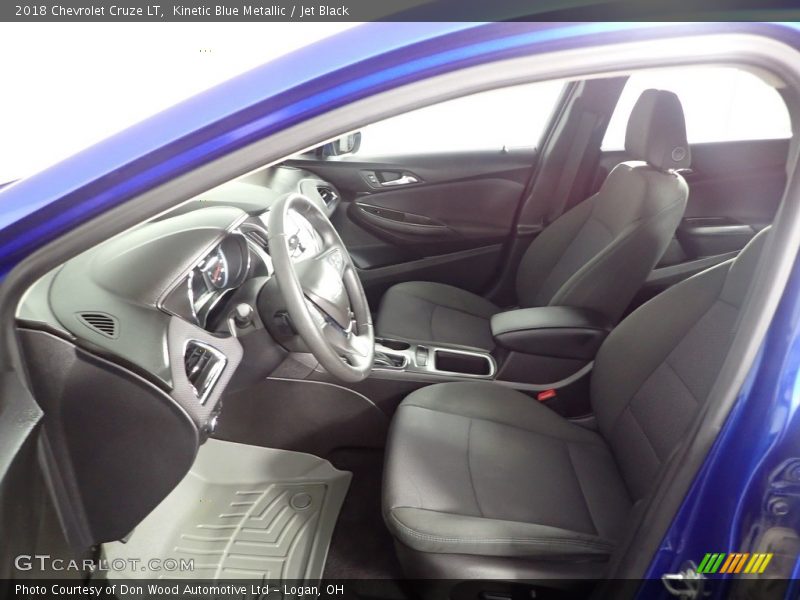 Kinetic Blue Metallic / Jet Black 2018 Chevrolet Cruze LT