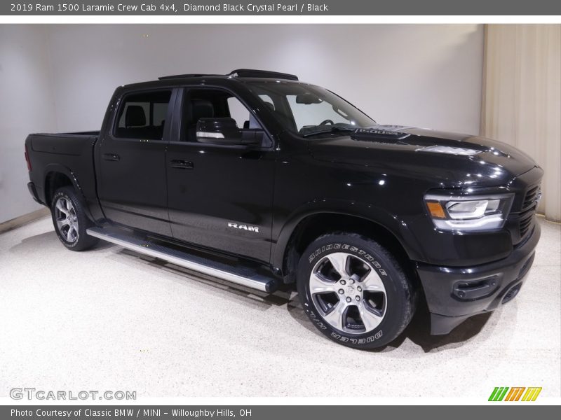 Diamond Black Crystal Pearl / Black 2019 Ram 1500 Laramie Crew Cab 4x4