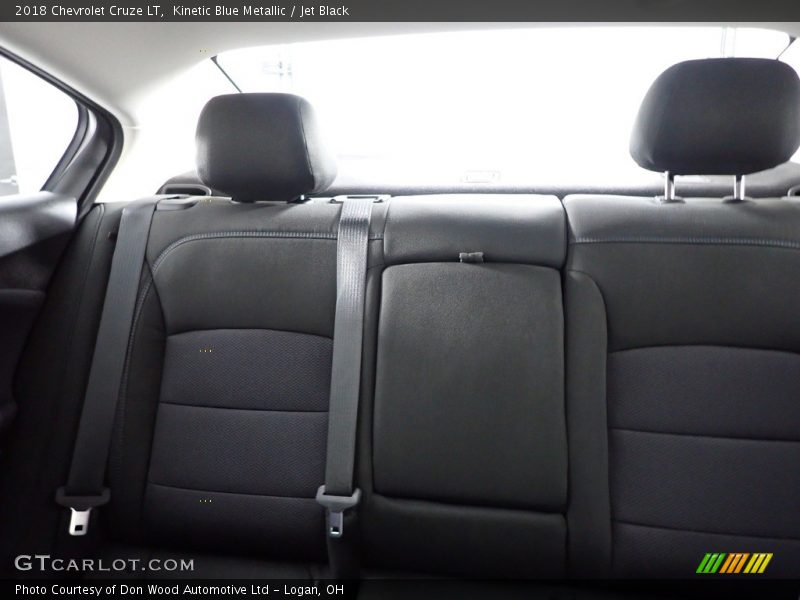 Kinetic Blue Metallic / Jet Black 2018 Chevrolet Cruze LT