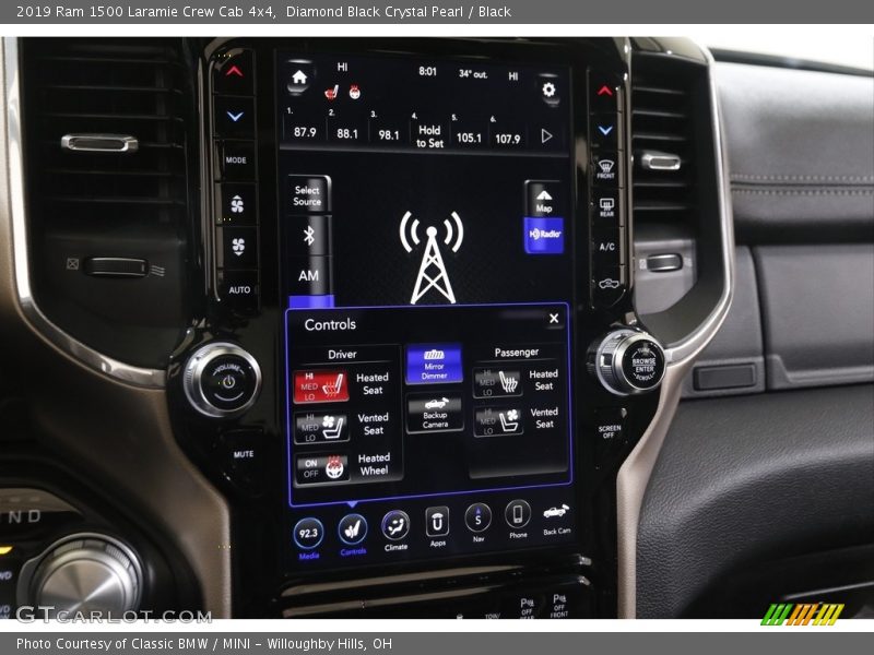 Diamond Black Crystal Pearl / Black 2019 Ram 1500 Laramie Crew Cab 4x4