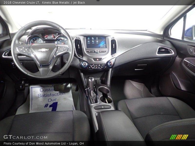 Kinetic Blue Metallic / Jet Black 2018 Chevrolet Cruze LT