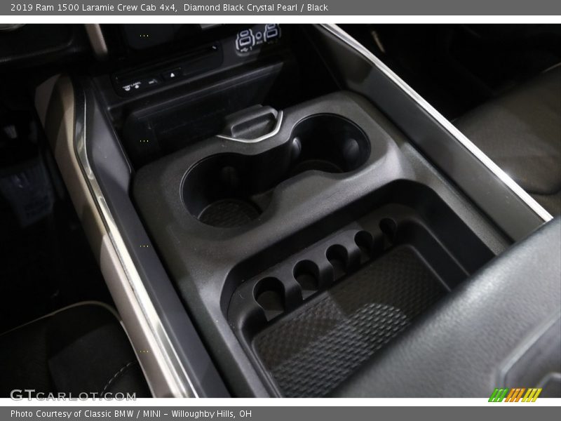 Diamond Black Crystal Pearl / Black 2019 Ram 1500 Laramie Crew Cab 4x4