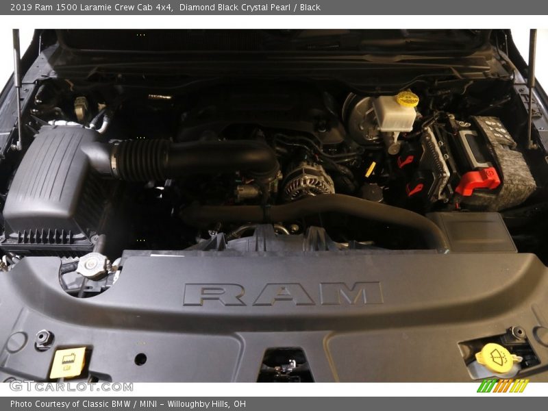 Diamond Black Crystal Pearl / Black 2019 Ram 1500 Laramie Crew Cab 4x4