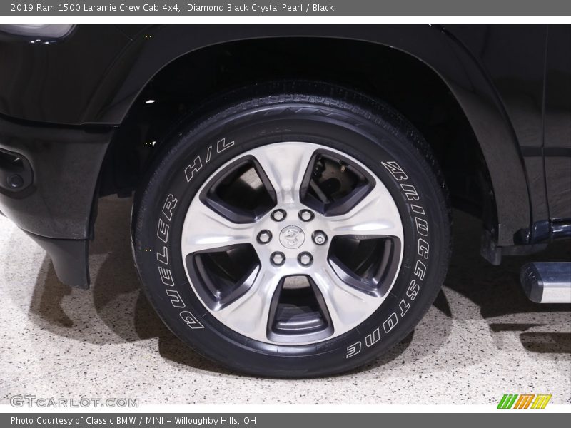 Diamond Black Crystal Pearl / Black 2019 Ram 1500 Laramie Crew Cab 4x4