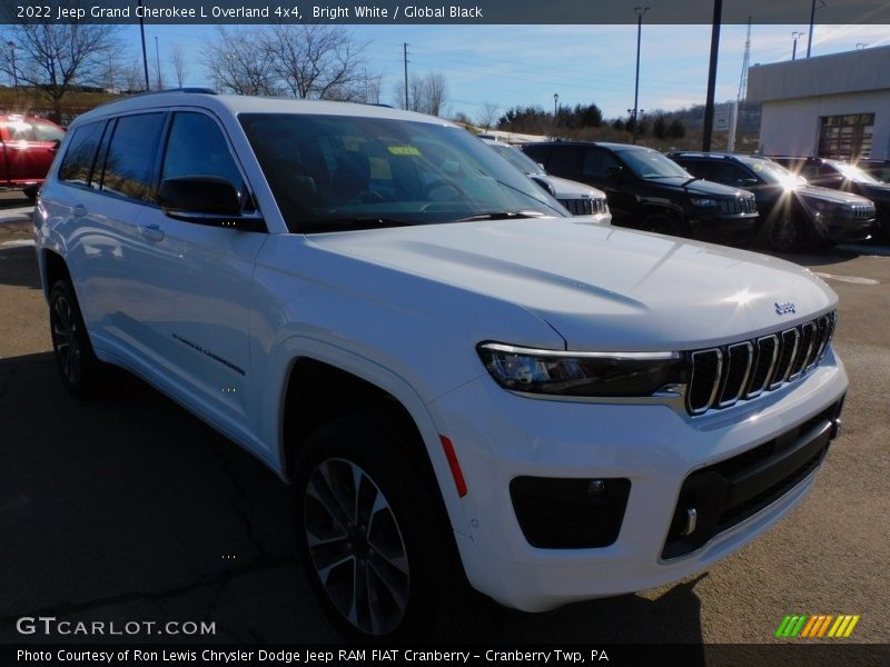 Bright White / Global Black 2022 Jeep Grand Cherokee L Overland 4x4