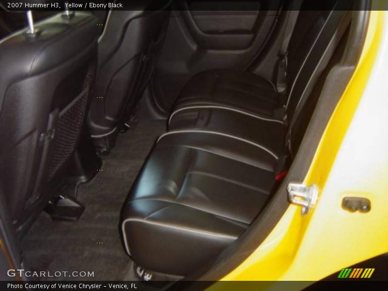 Yellow / Ebony Black 2007 Hummer H3