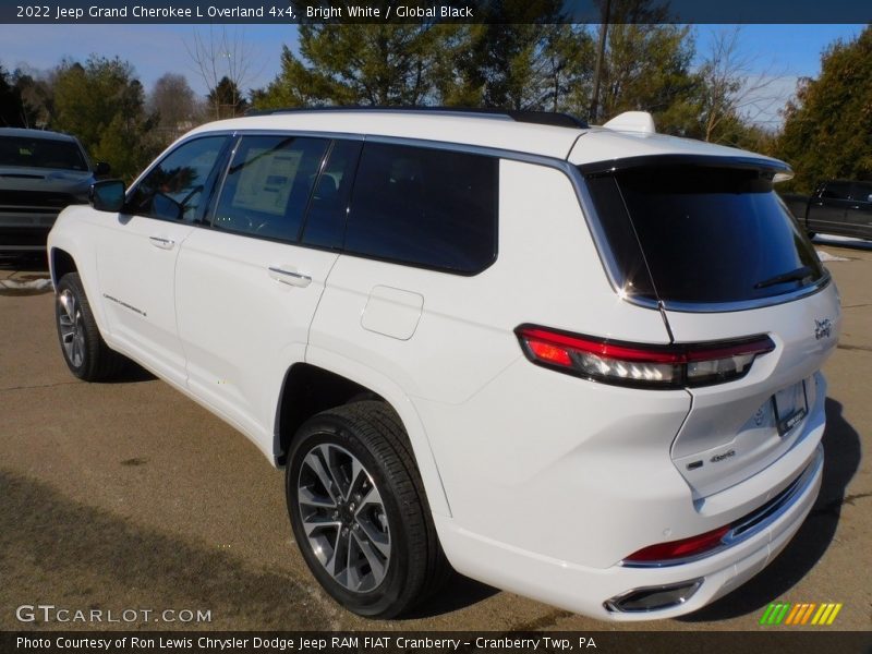 Bright White / Global Black 2022 Jeep Grand Cherokee L Overland 4x4
