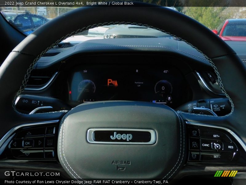 Bright White / Global Black 2022 Jeep Grand Cherokee L Overland 4x4