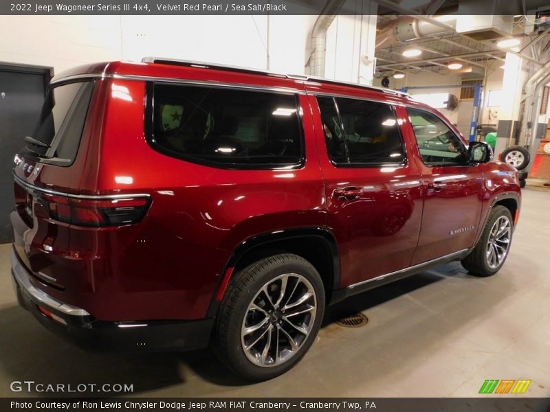 Velvet Red Pearl / Sea Salt/Black 2022 Jeep Wagoneer Series III 4x4