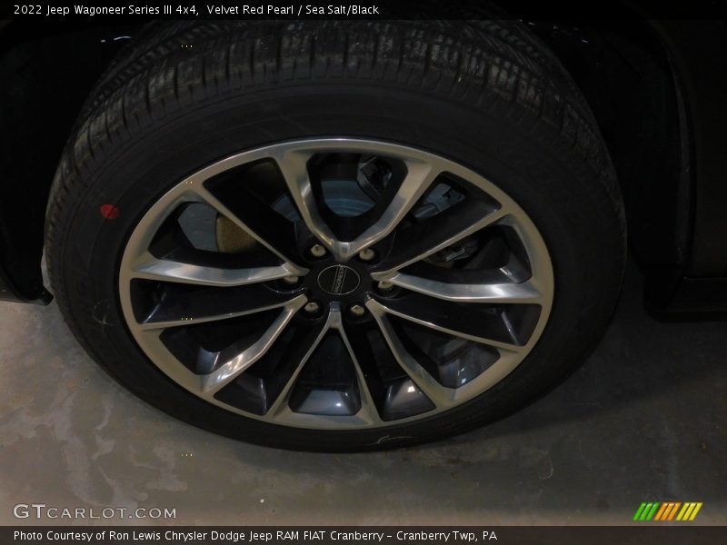 Velvet Red Pearl / Sea Salt/Black 2022 Jeep Wagoneer Series III 4x4