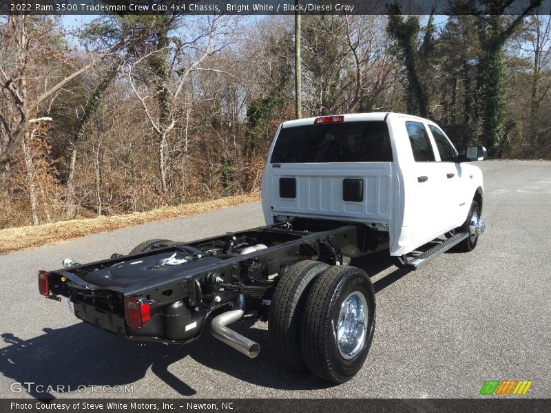 Bright White / Black/Diesel Gray 2022 Ram 3500 Tradesman Crew Cab 4x4 Chassis