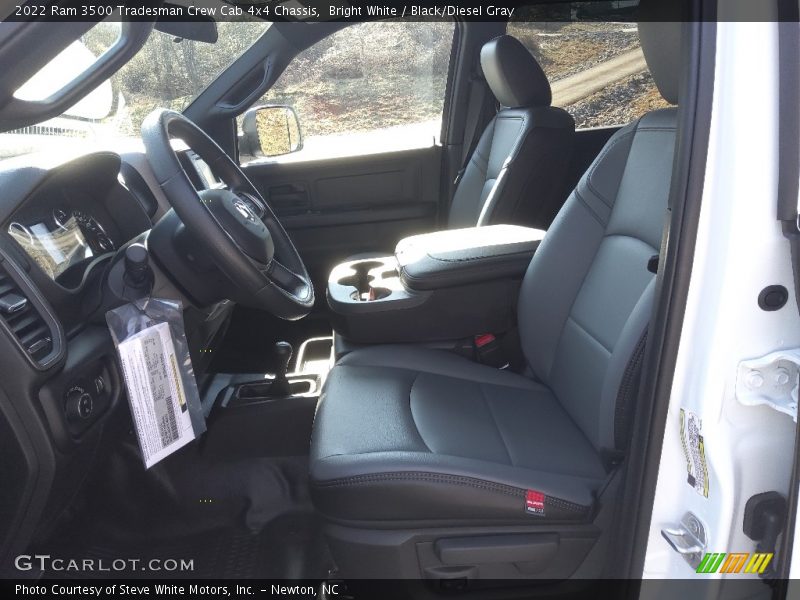 Bright White / Black/Diesel Gray 2022 Ram 3500 Tradesman Crew Cab 4x4 Chassis
