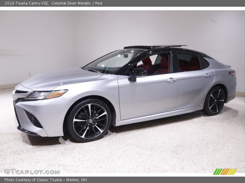 Celestial Silver Metallic / Red 2019 Toyota Camry XSE