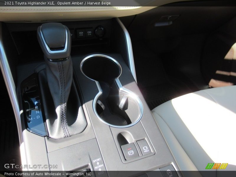 Opulent Amber / Harvest Beige 2021 Toyota Highlander XLE
