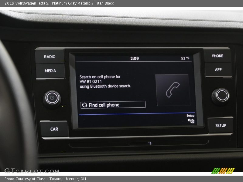 Platinum Gray Metallic / Titan Black 2019 Volkswagen Jetta S