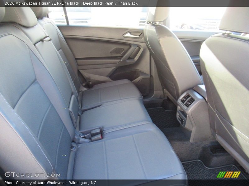 Deep Black Pearl / Titan Black 2020 Volkswagen Tiguan SE R-Line Black