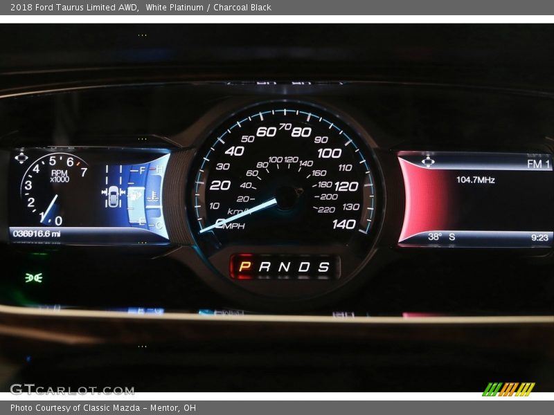 White Platinum / Charcoal Black 2018 Ford Taurus Limited AWD