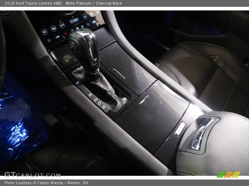 White Platinum / Charcoal Black 2018 Ford Taurus Limited AWD