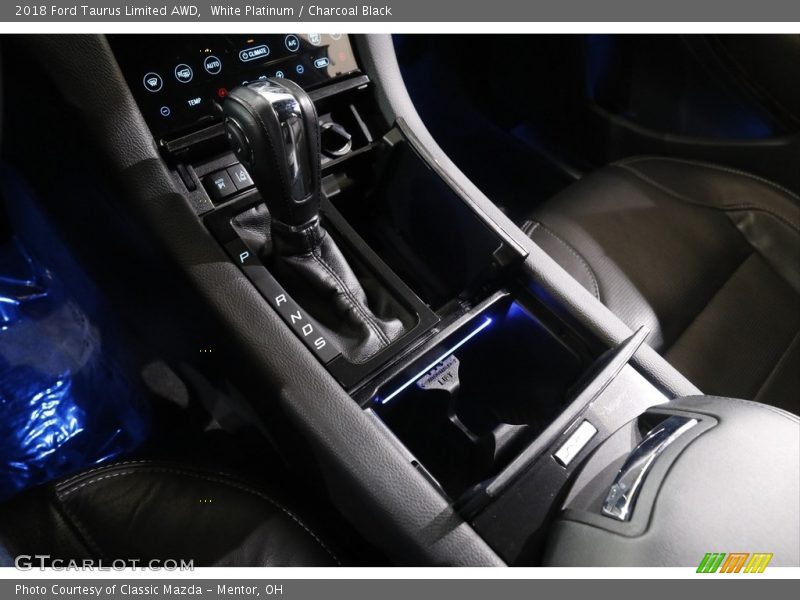 White Platinum / Charcoal Black 2018 Ford Taurus Limited AWD