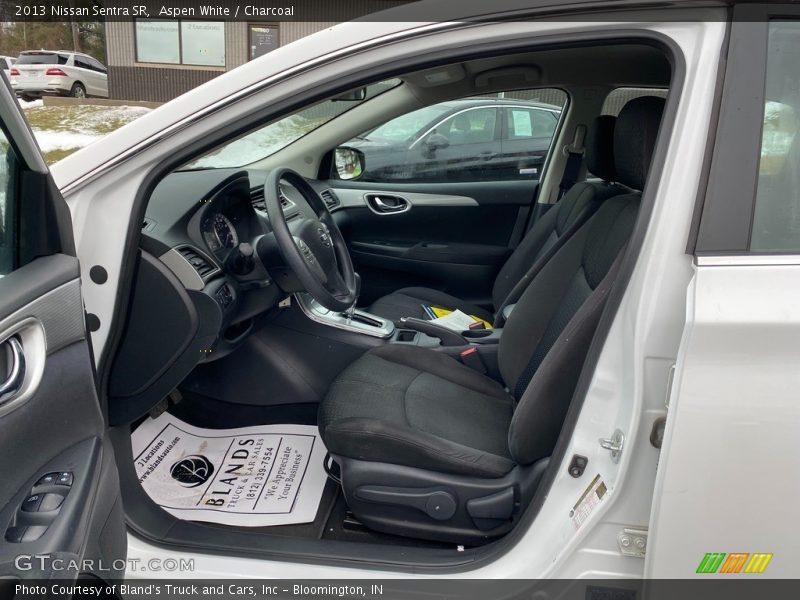 Aspen White / Charcoal 2013 Nissan Sentra SR