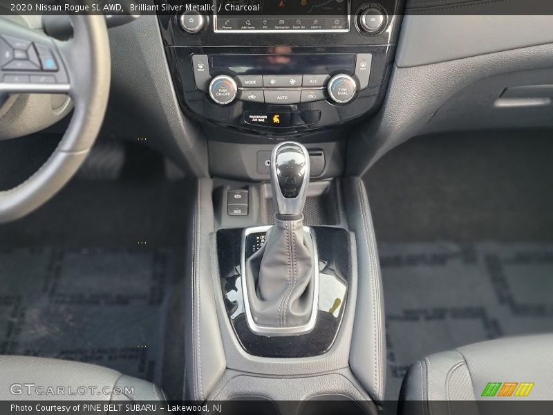 Brilliant Silver Metallic / Charcoal 2020 Nissan Rogue SL AWD