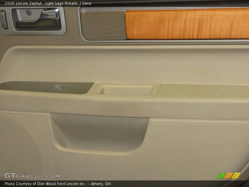 Light Sage Metallic / Sand 2006 Lincoln Zephyr