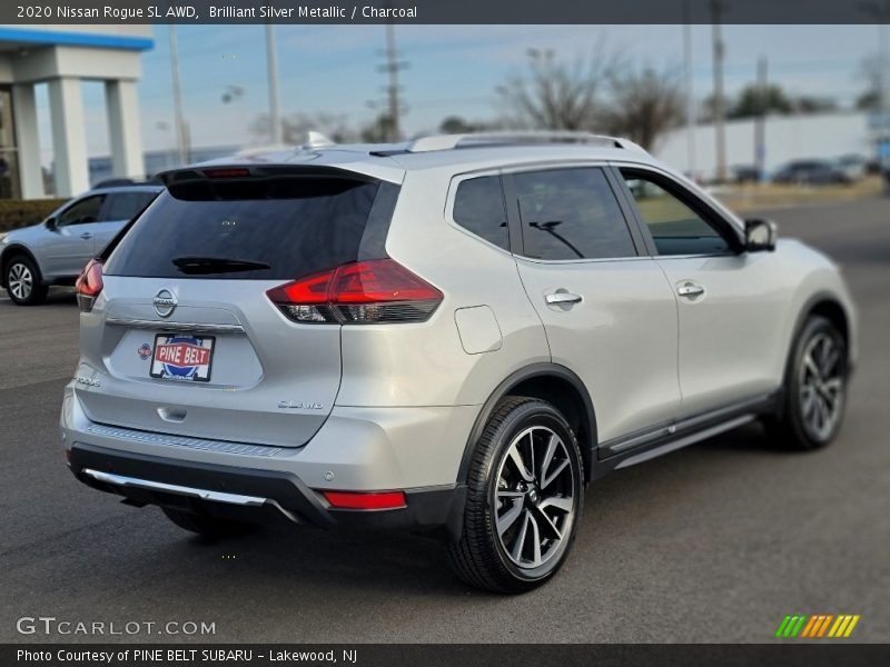 Brilliant Silver Metallic / Charcoal 2020 Nissan Rogue SL AWD