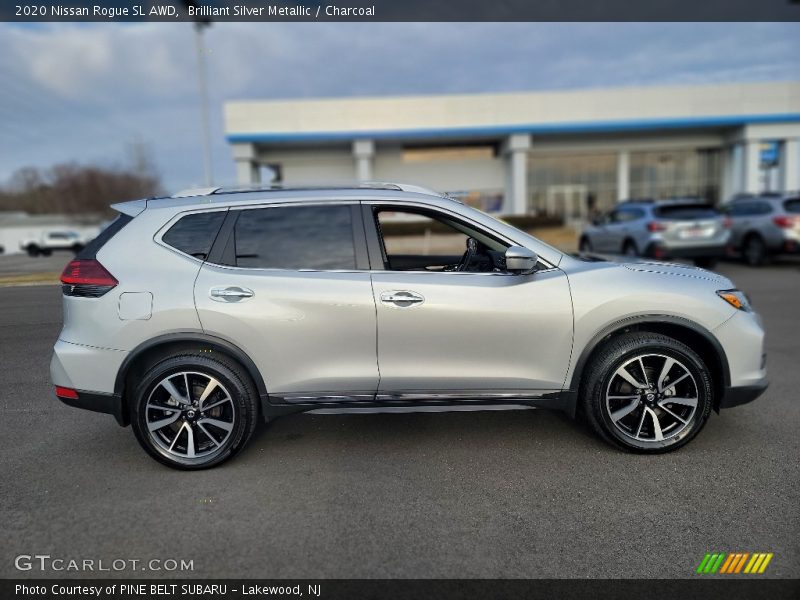 Brilliant Silver Metallic / Charcoal 2020 Nissan Rogue SL AWD