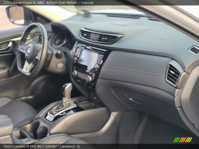 Brilliant Silver Metallic / Charcoal 2020 Nissan Rogue SL AWD
