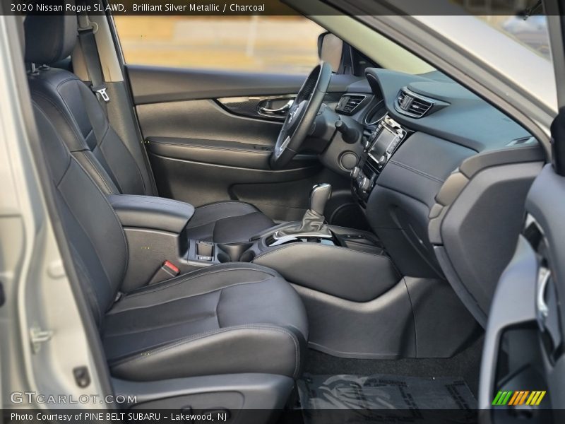 Brilliant Silver Metallic / Charcoal 2020 Nissan Rogue SL AWD