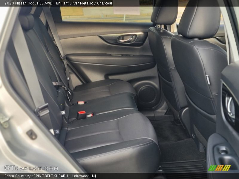 Brilliant Silver Metallic / Charcoal 2020 Nissan Rogue SL AWD