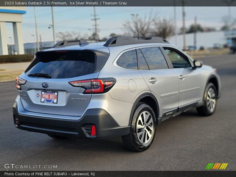 Ice Silver Metallic / Titanium Gray 2020 Subaru Outback 2.5i Premium