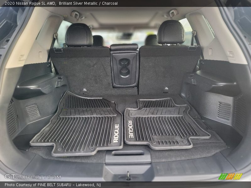 Brilliant Silver Metallic / Charcoal 2020 Nissan Rogue SL AWD
