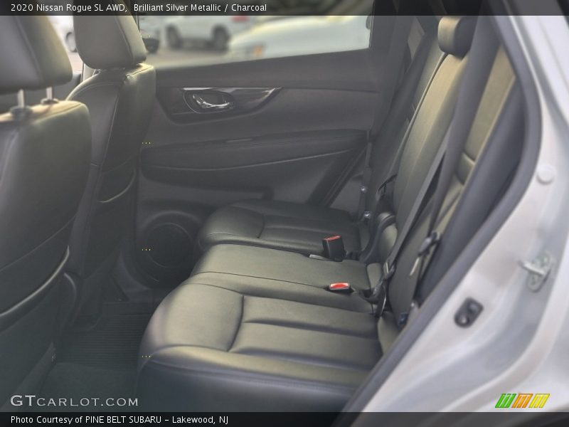 Brilliant Silver Metallic / Charcoal 2020 Nissan Rogue SL AWD