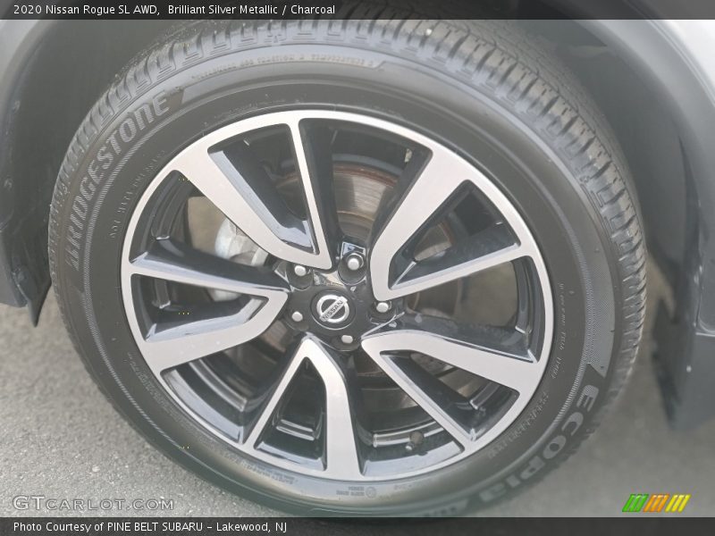 Brilliant Silver Metallic / Charcoal 2020 Nissan Rogue SL AWD