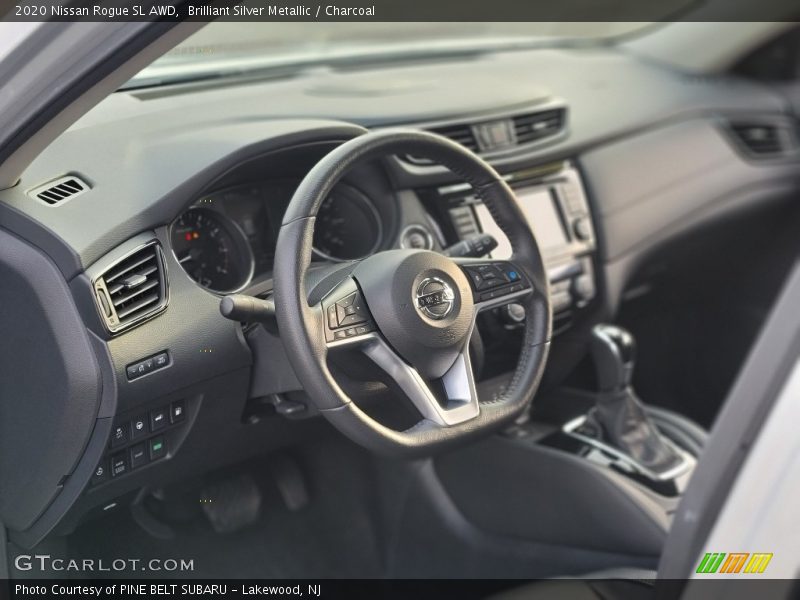 Brilliant Silver Metallic / Charcoal 2020 Nissan Rogue SL AWD