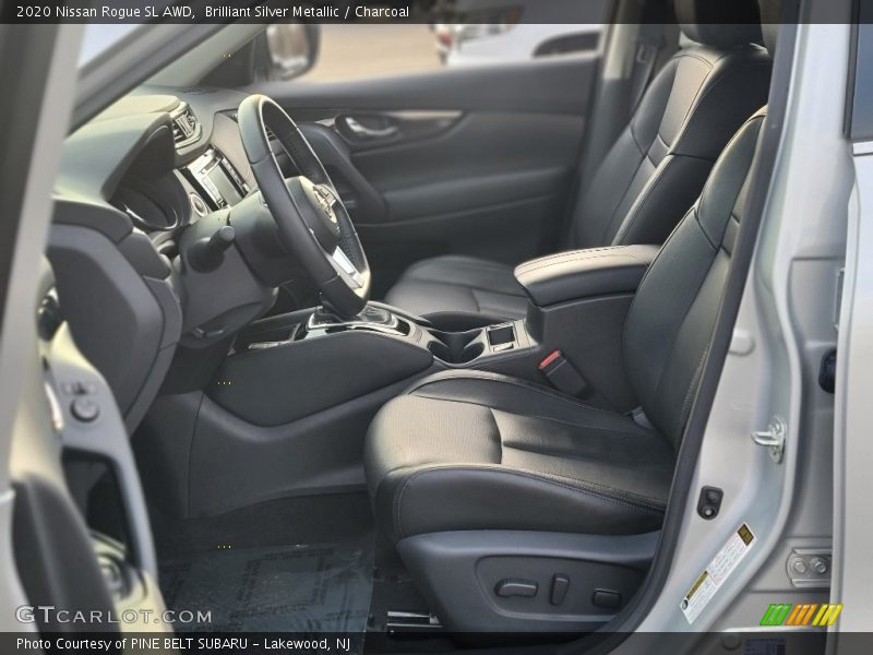 Brilliant Silver Metallic / Charcoal 2020 Nissan Rogue SL AWD