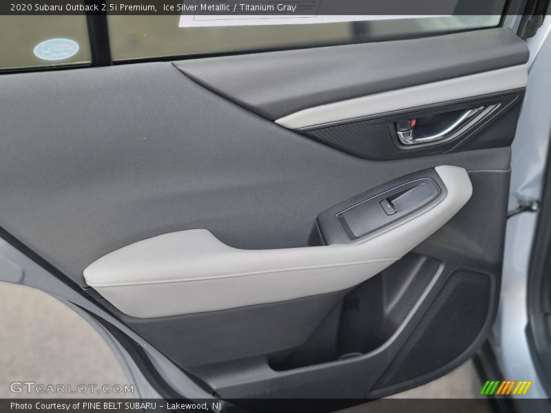 Ice Silver Metallic / Titanium Gray 2020 Subaru Outback 2.5i Premium
