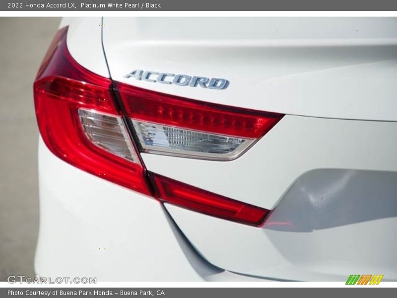 Platinum White Pearl / Black 2022 Honda Accord LX