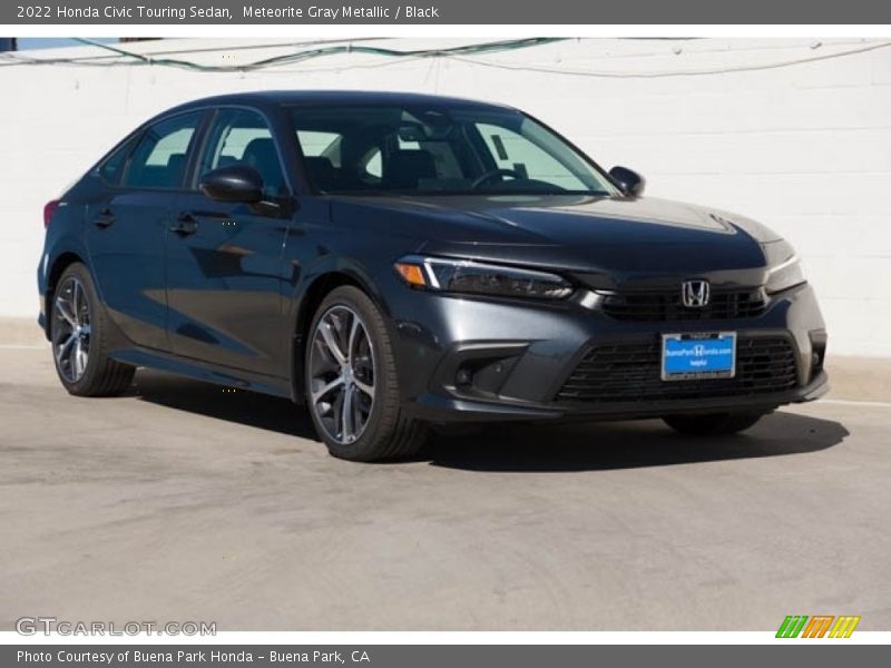 Front 3/4 View of 2022 Civic Touring Sedan