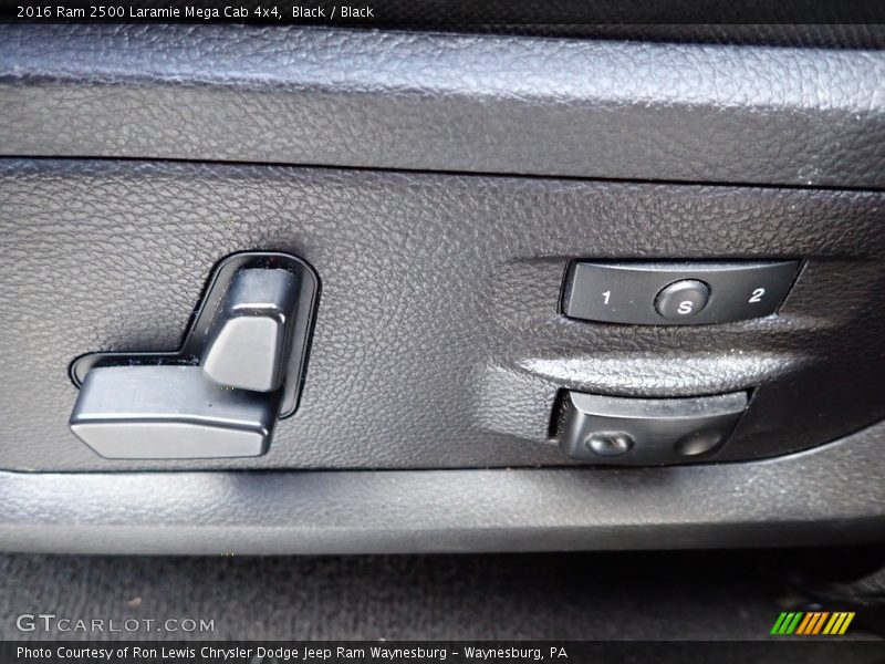 Black / Black 2016 Ram 2500 Laramie Mega Cab 4x4